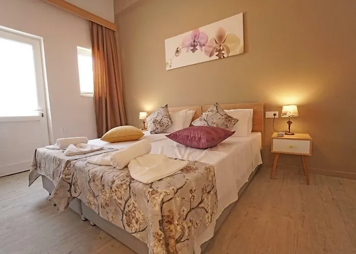 Mare Civitas Apartament *