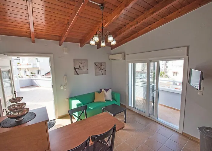 Mare Civitas Chania (Crete)